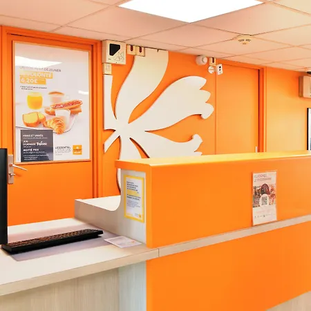 Отель Premiere Classe Saint Nazaire - *