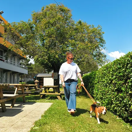 Premiere Classe Saint Nazaire - *