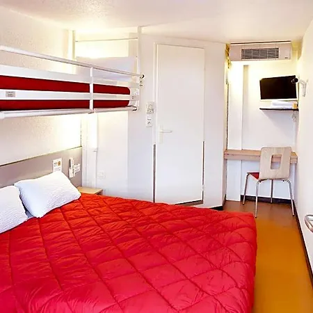 Premiere Classe Saint Nazaire - Отель *