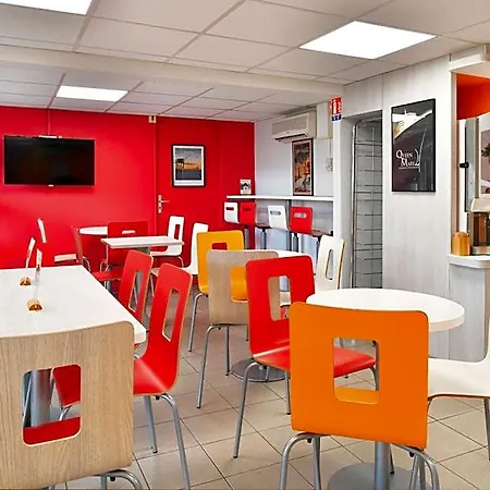 Отель Premiere Classe Saint Nazaire - *