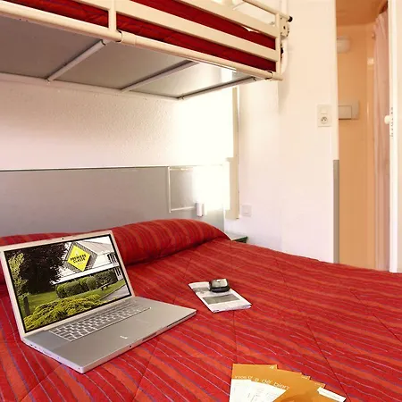 Отель Premiere Classe Saint Nazaire - *